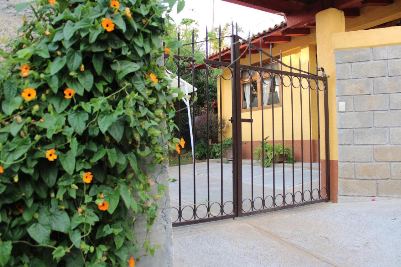 Betos Departamentos Apartment Valle de Bravo Exterior photo