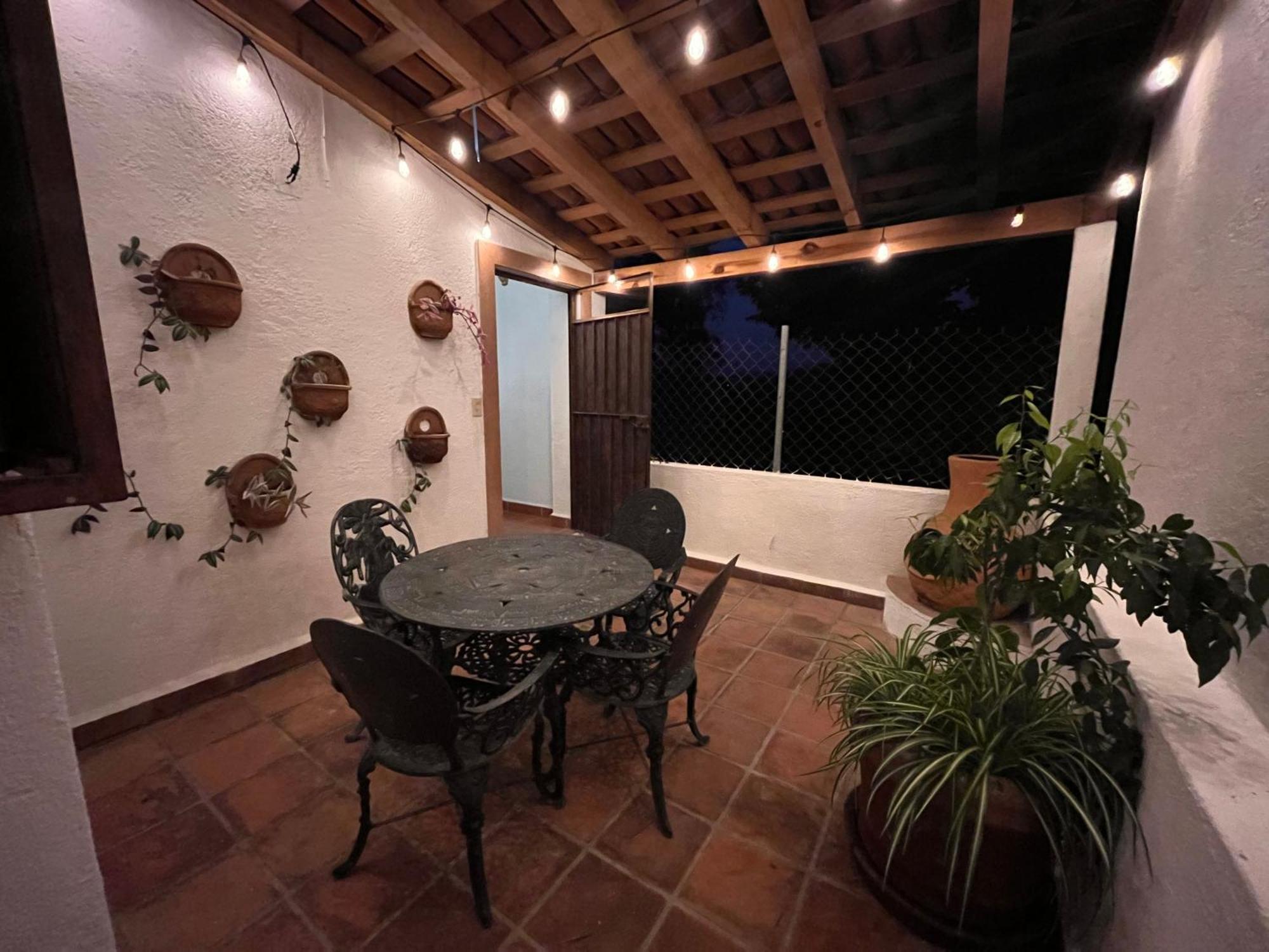 Betos Departamentos Apartment Valle de Bravo Exterior photo